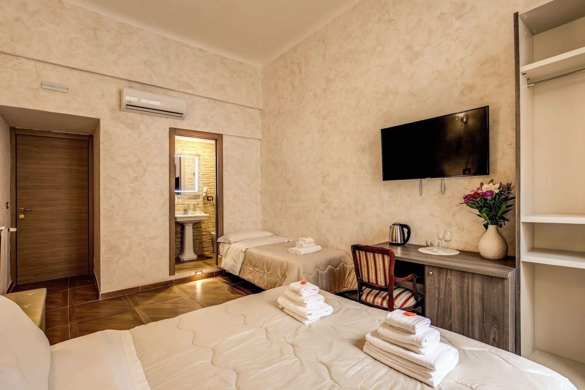 Amici Guesthouse Rom Exterior foto